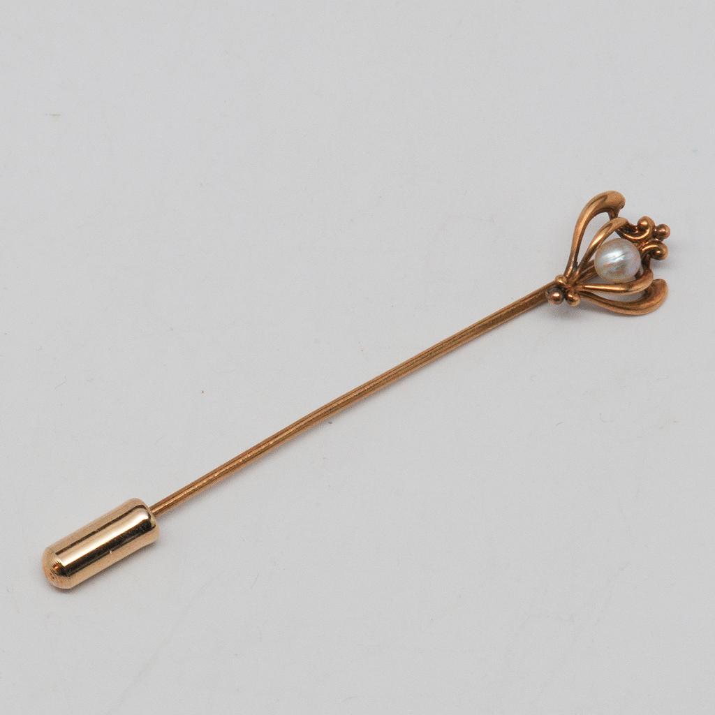 14k Yellow Gold Stick Pin or Tie Pin With Small Pearl