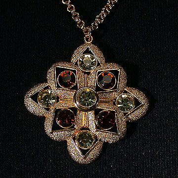 Sarah Coventry Starburst Pendant - Champagne & Amber Stones