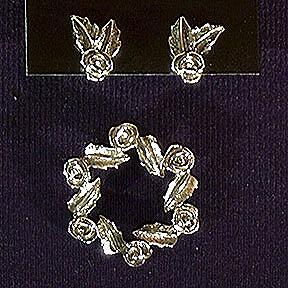 Sarah Coventry Antique Rose Pin Brooch and Clip Earrings