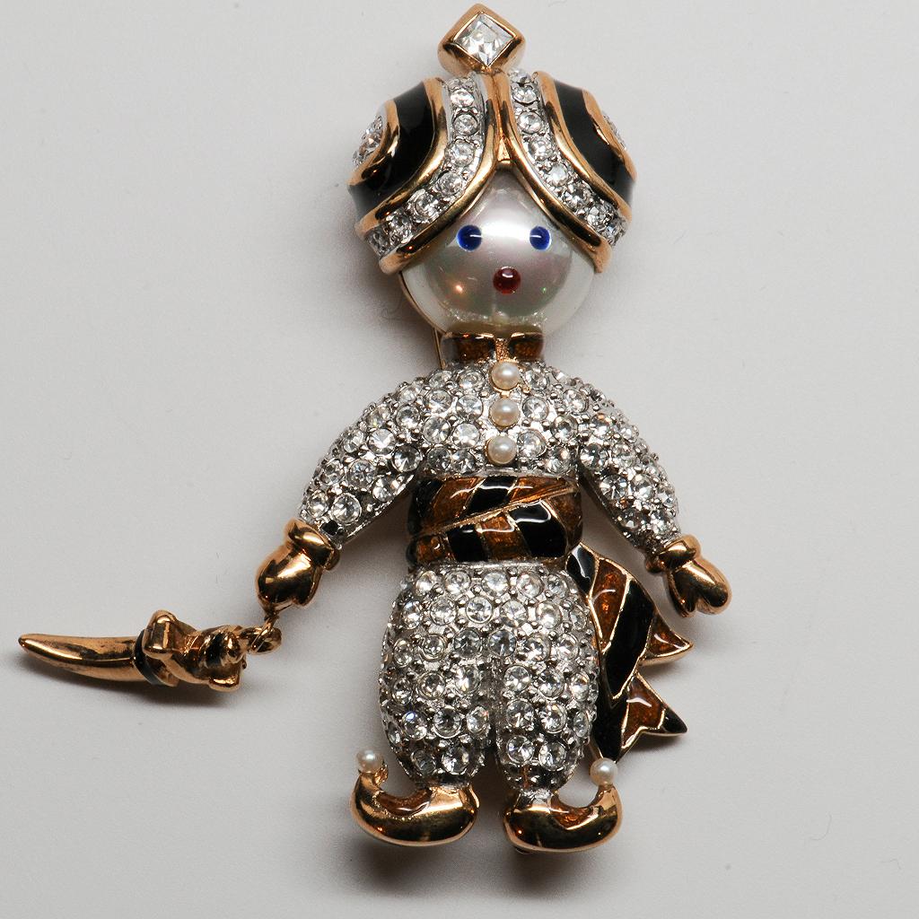 Gorgeous iG Oriental Prince or Sultan Pin Brooch