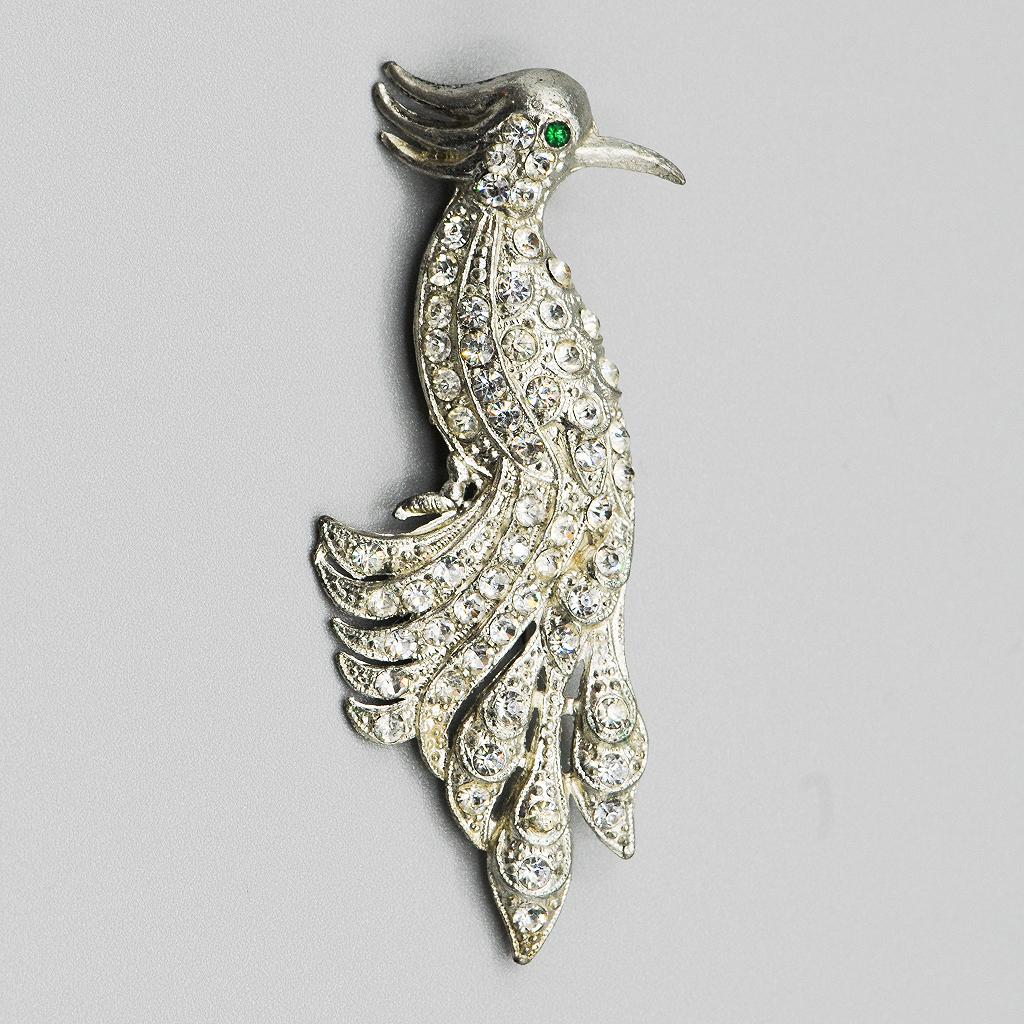 Really Nice Rhinestone Potmetal Bird Pin or Brooch