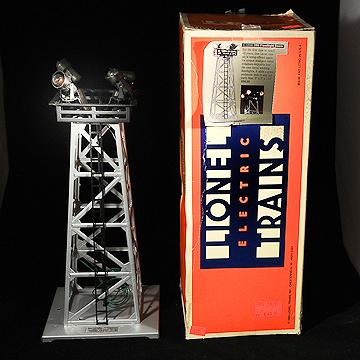 Lionel 395 Floodlight Tower Mint in Box