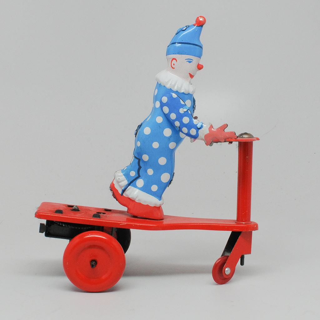 Vintage Lemez Lemezarugyar Wind Up Clown on Tricycle