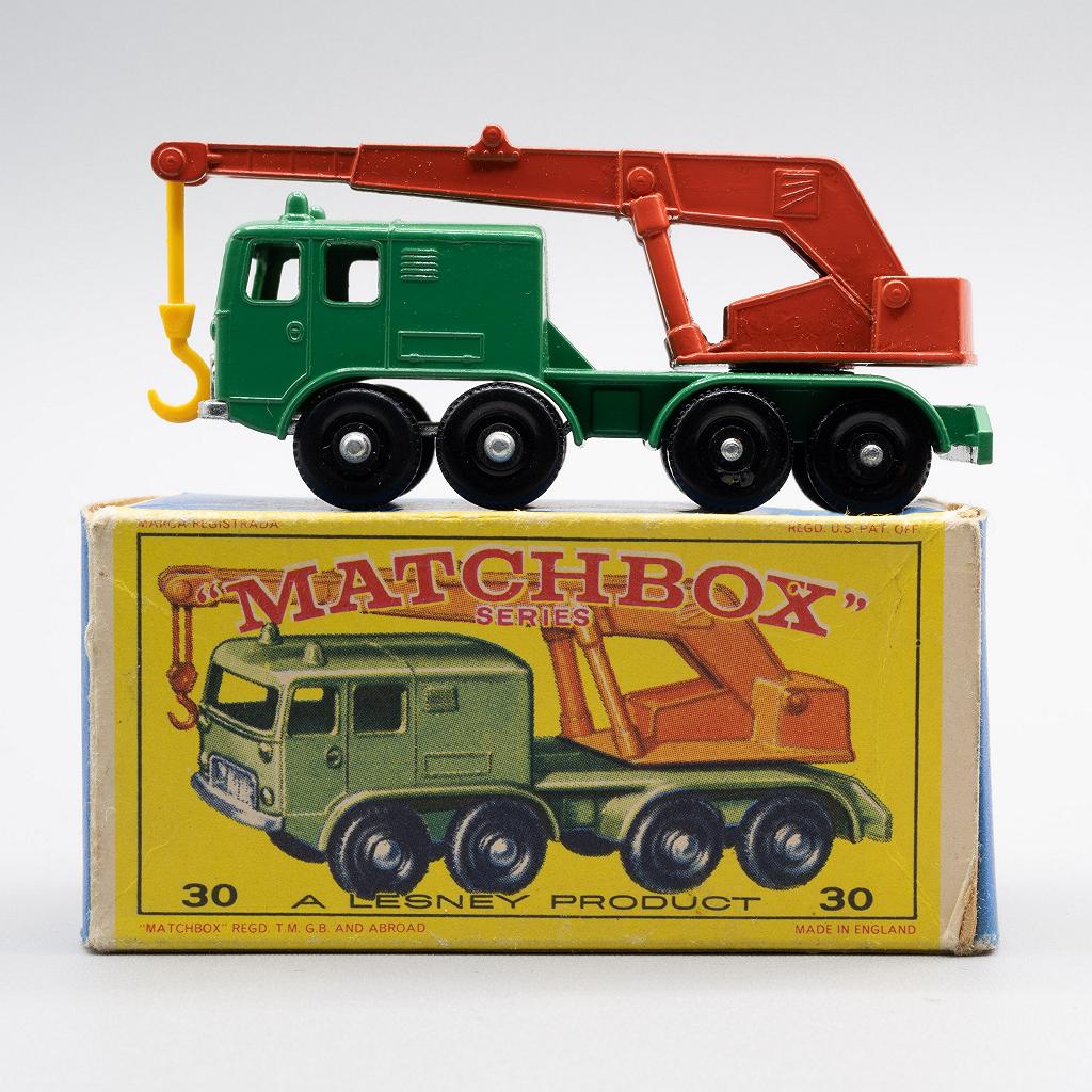 Lesney Matchbox 30C 8-Wheel Crane Truck Issued 1965 MIB