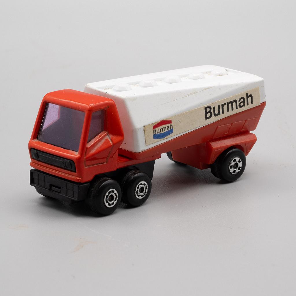 Matchbox Superfast 63 Freeway Gas Tanker Burmah