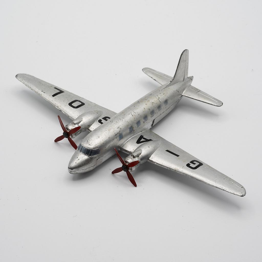 Dinky Toys 70c 705 Viking Airliner