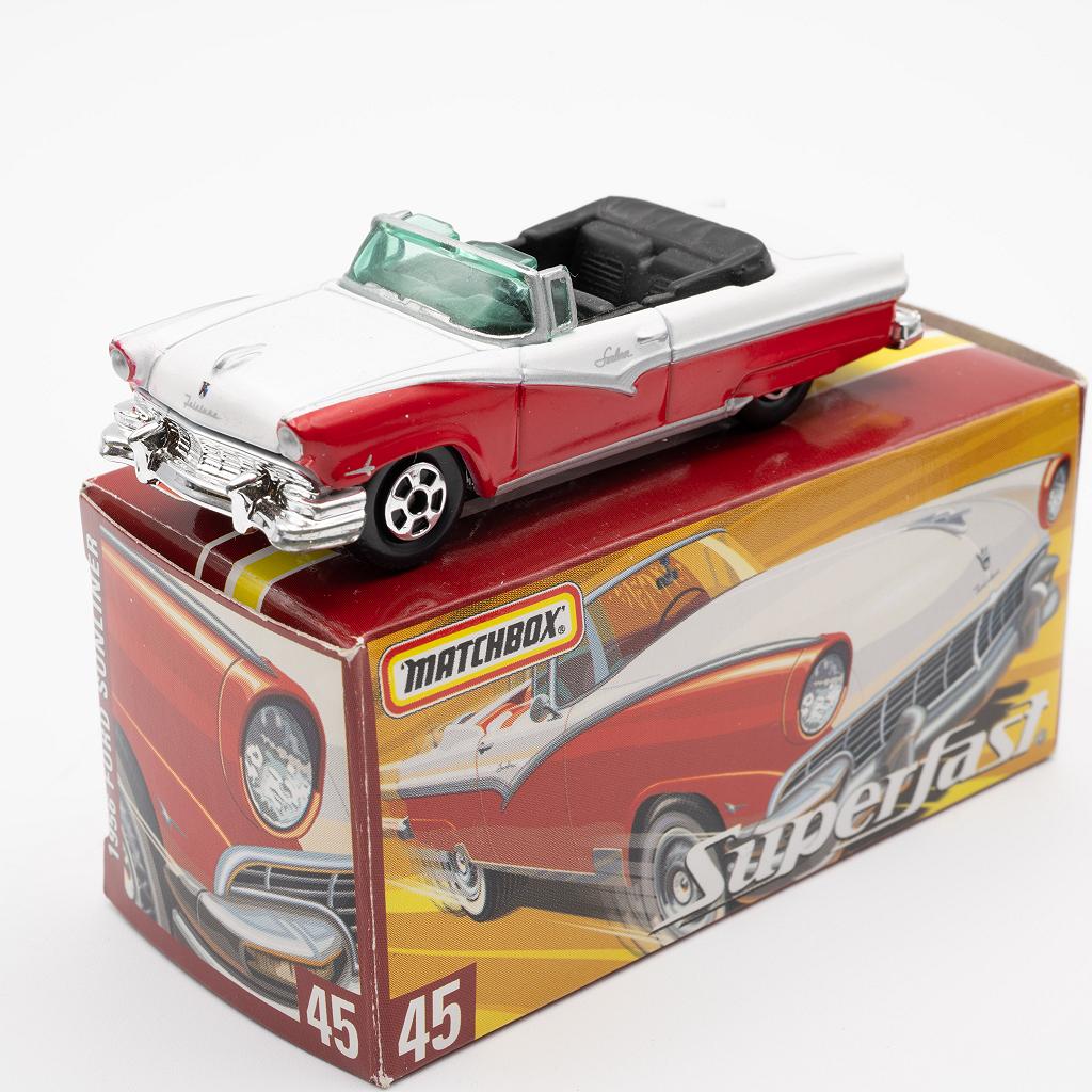 Matchbox Superfast 45 1956 Ford Sunliner MIMB