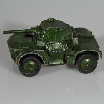 Dinky 670 Armoured Car