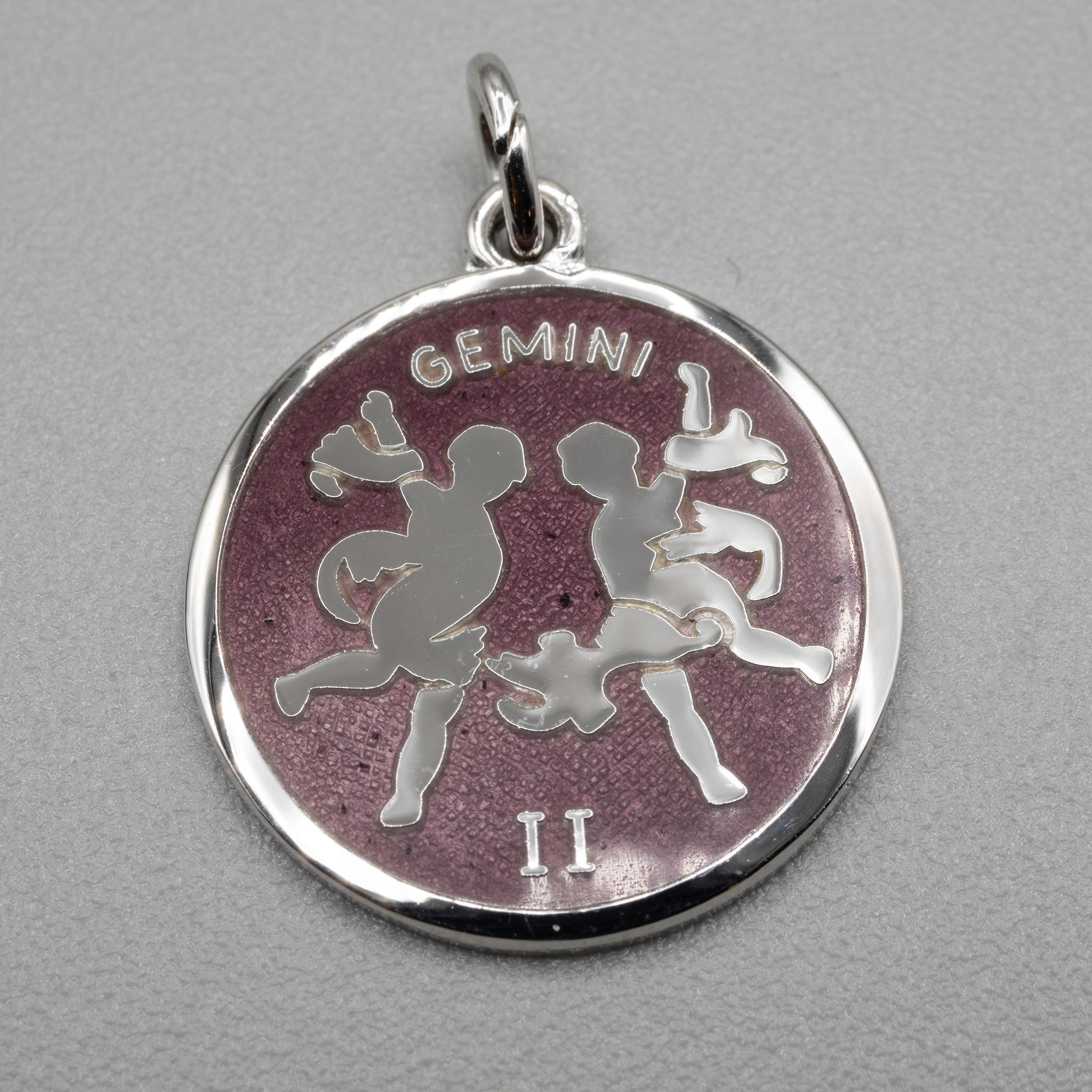Vintage+Griffith+Sterling+Silver+Gemini+Enamel+Zodiac+Charm picture 2