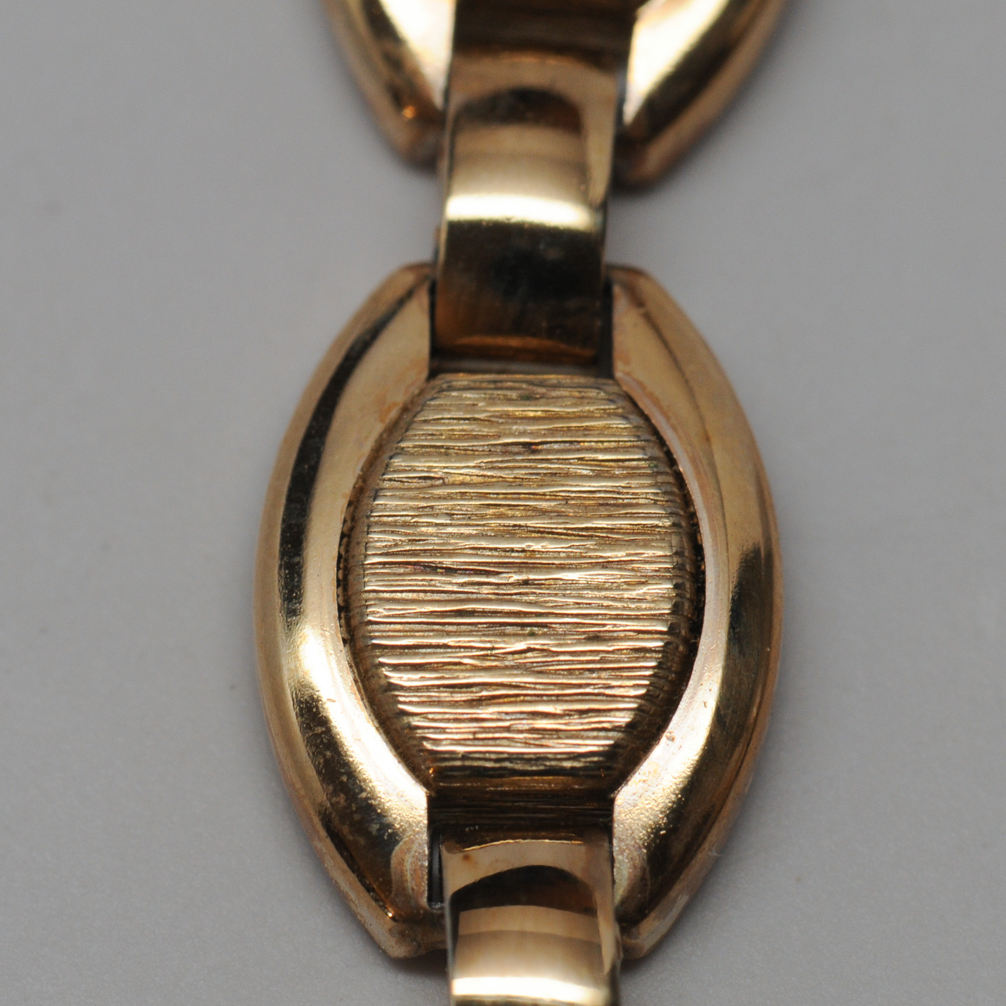 Speidel+Ladies+Bracelet+Style+Watchband+with+Textured+Oval+Links picture 6