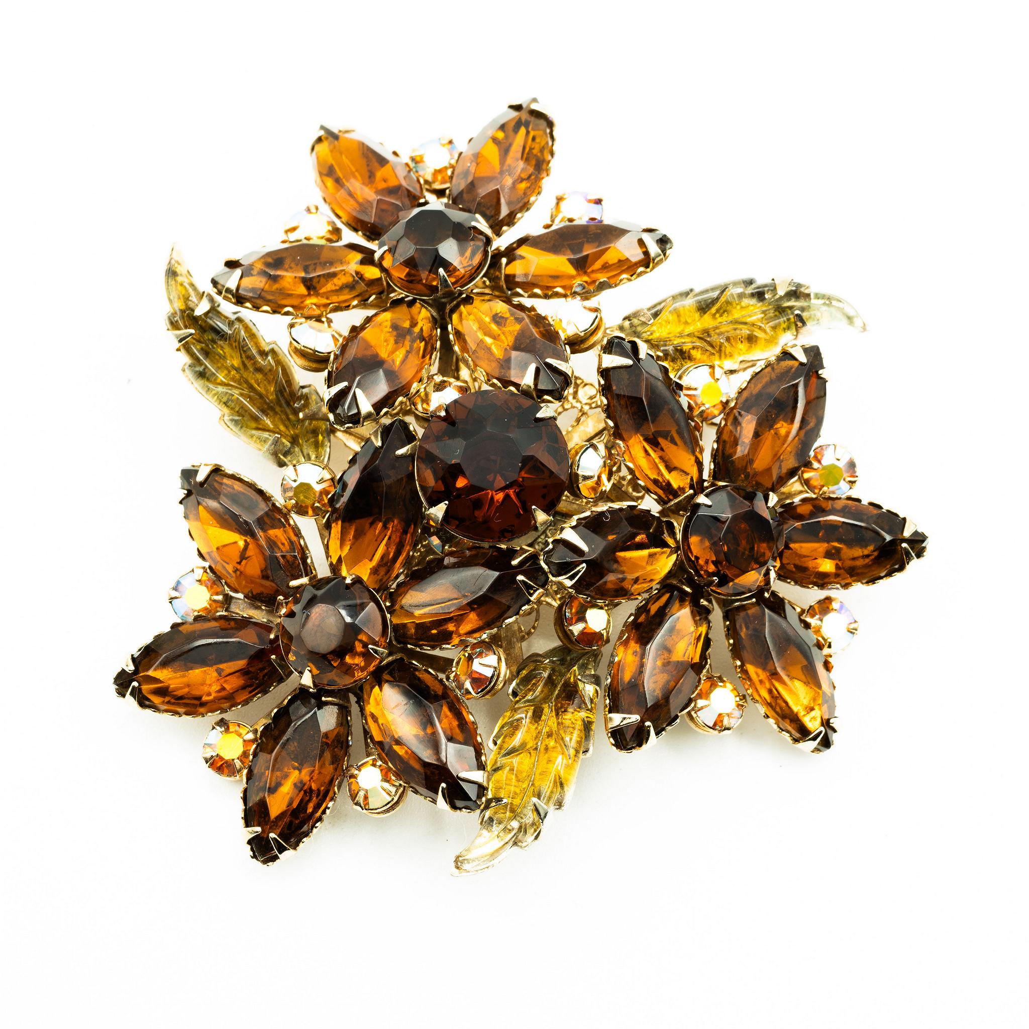 Unsigned+Glitzy+Three+Flower+Bouquet+Topaz+Rhinestone+Brooch picture 1