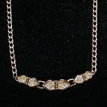 Avon+Sparkle+Connection+necklace picture 1