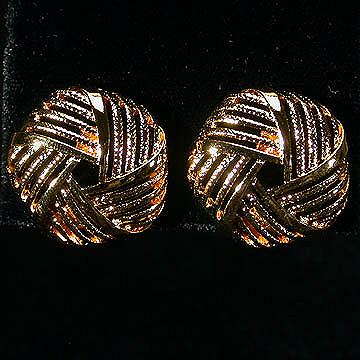 Avon+Golden+Knot+Earrings picture 1
