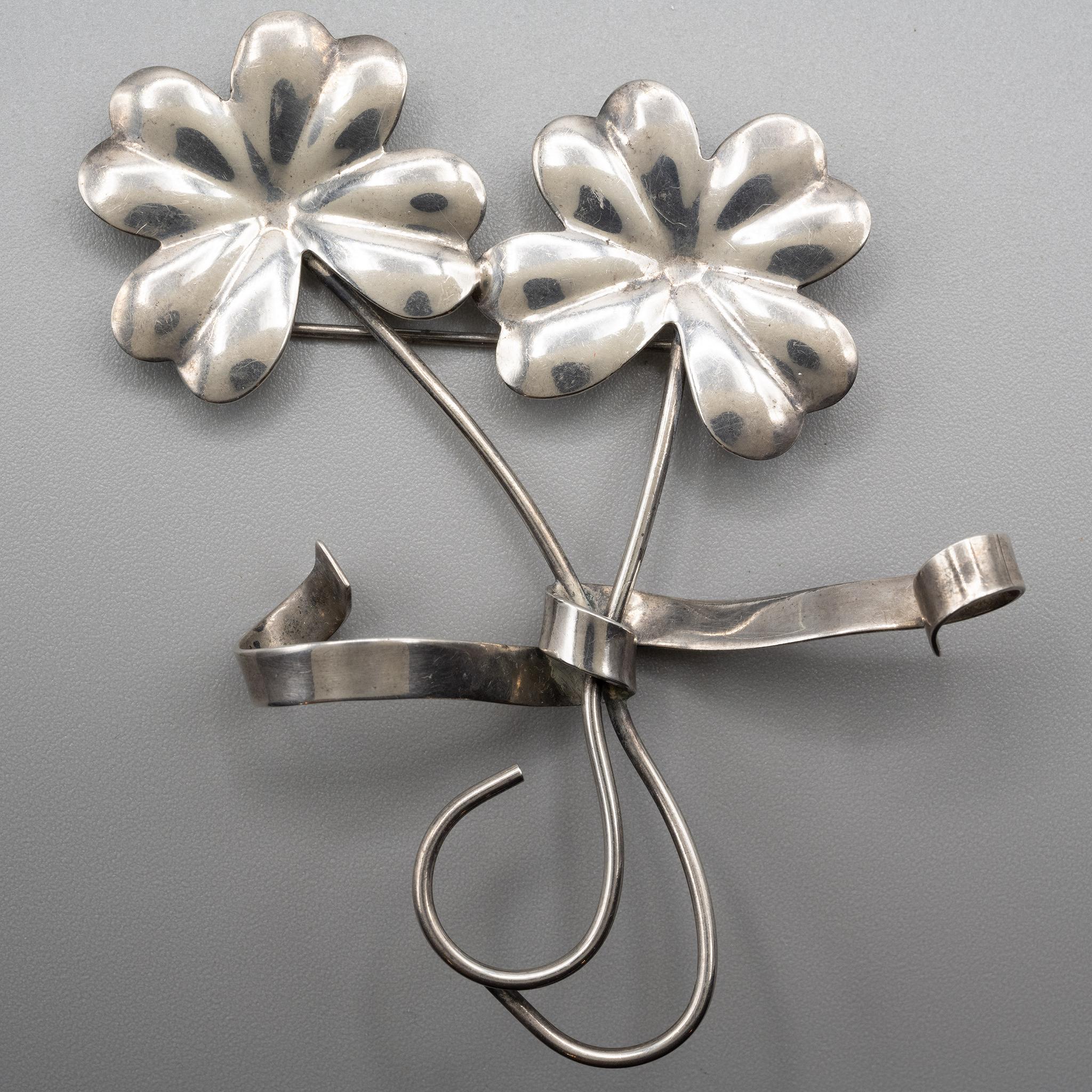 Napier+Sterling+Double+Four+Leaf+Clover+Pin picture 5