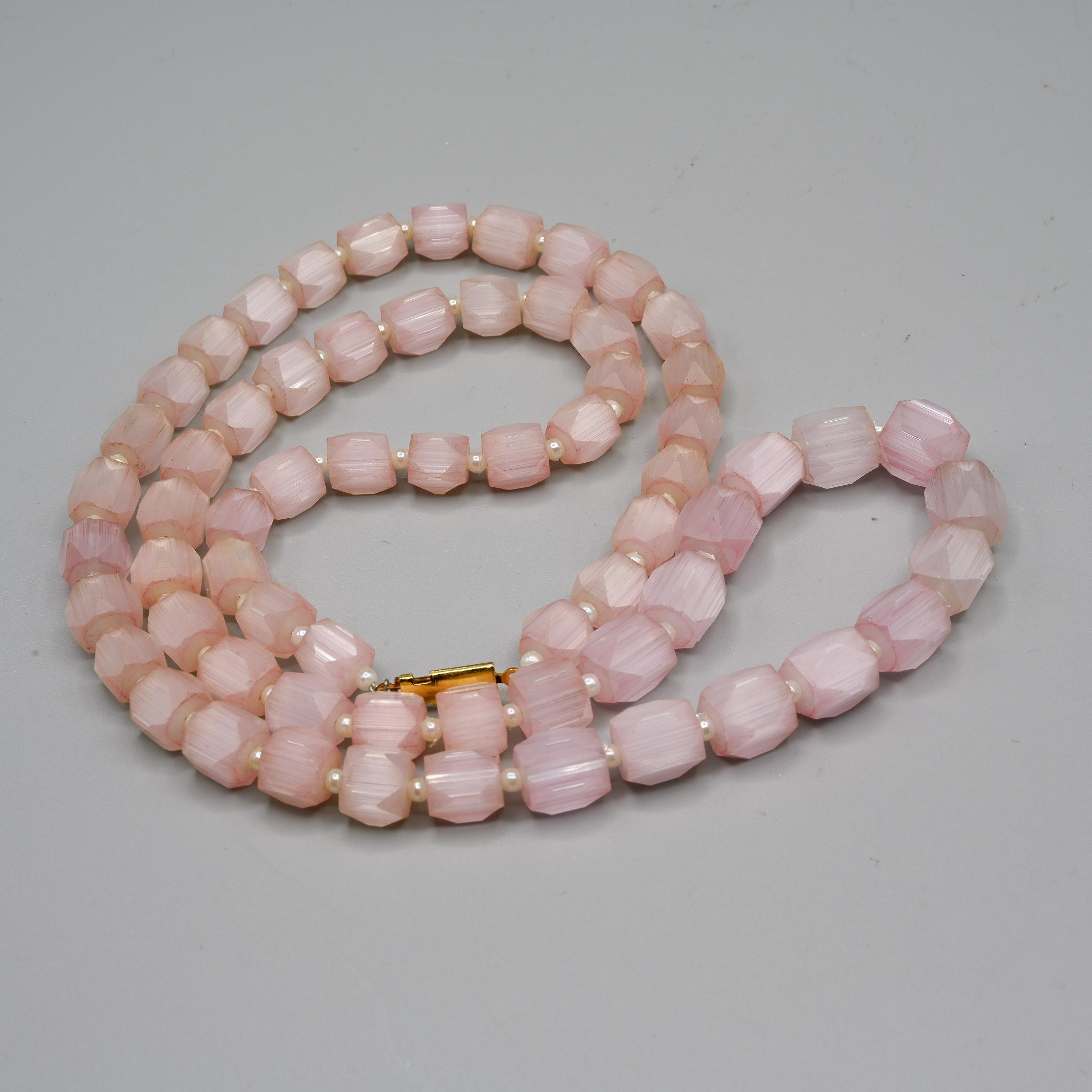 Faceted+Pink+Satin+Glass+Bead+Necklace picture 5