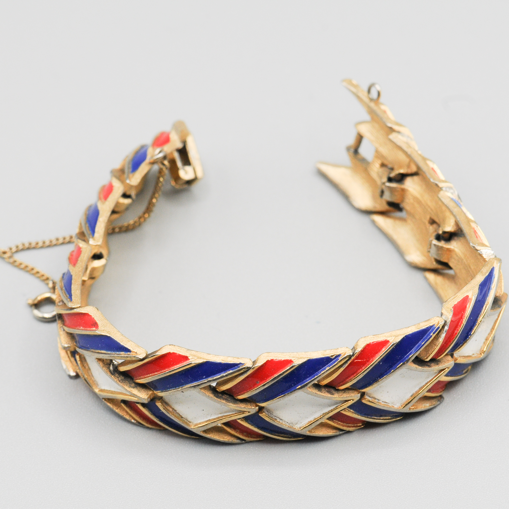 Trifari+Red+White+and+Blue+Enamel+Bracelet picture 4