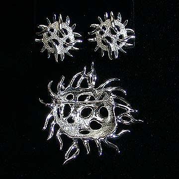 Sarah+Coventry+Sea+Urchin+Clip+Earrings+and+Pin+Brooch+Set+1970 picture 2