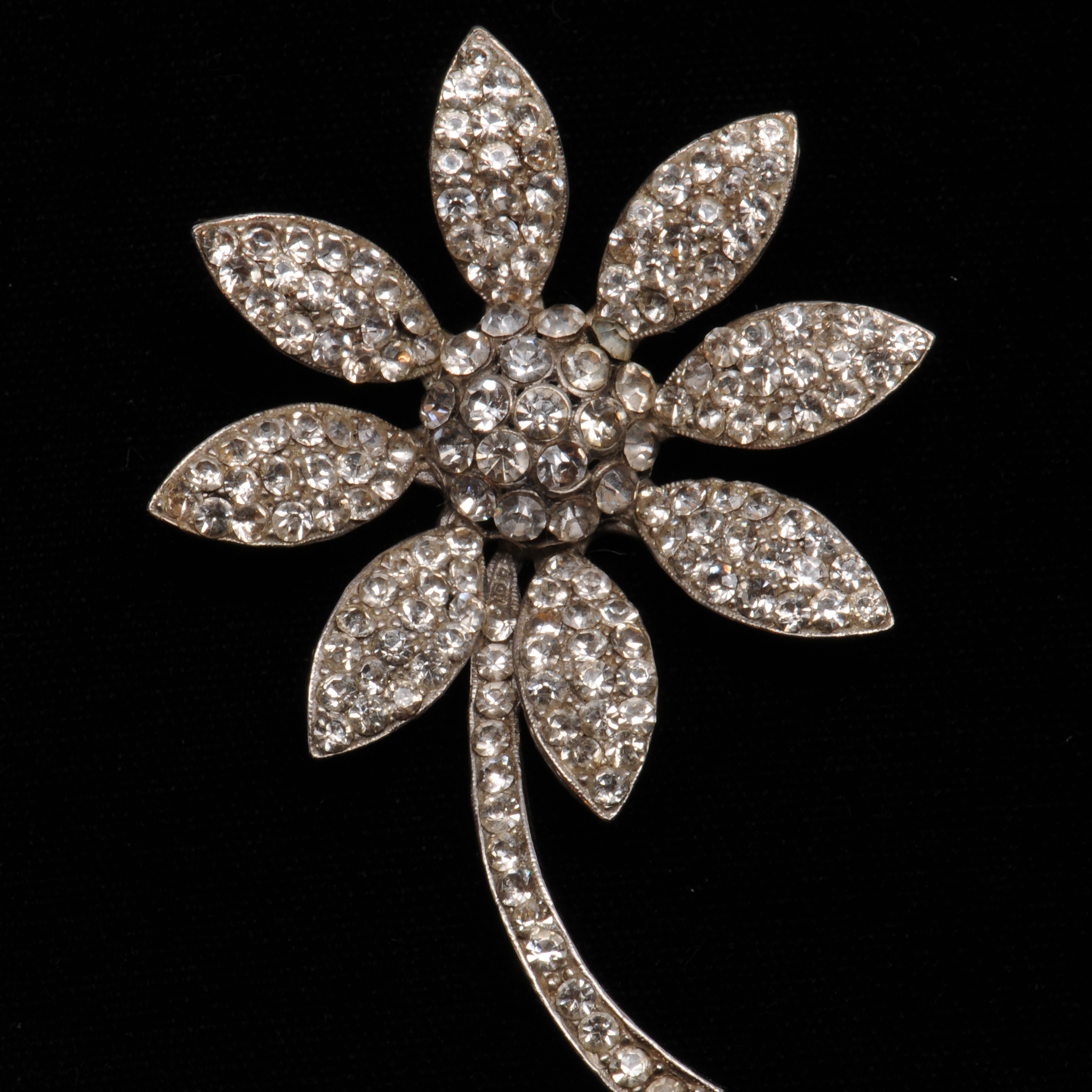 Weiss+Dazzling+Rhinestone+Daisy+Pin+Brooch picture 2