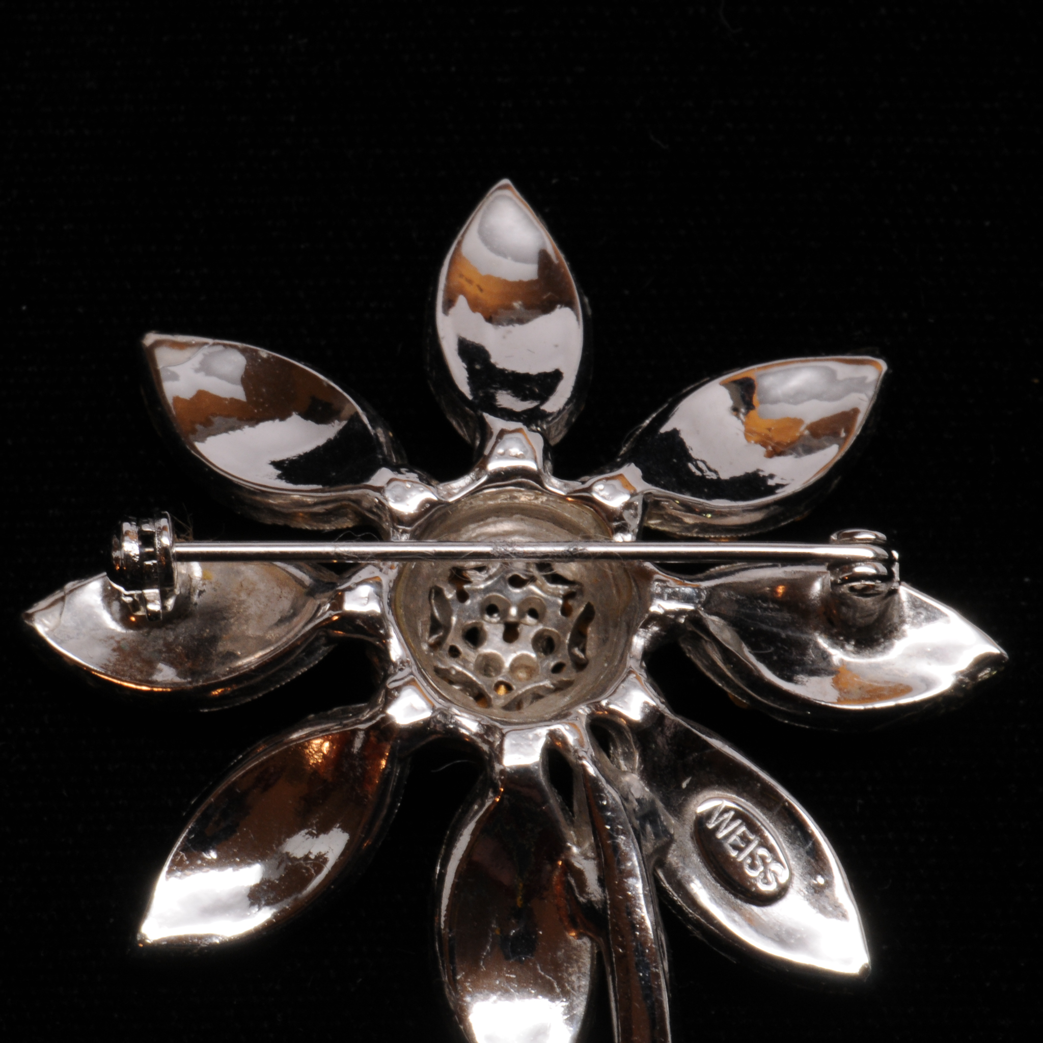 Weiss+Dazzling+Rhinestone+Daisy+Pin+Brooch picture 5