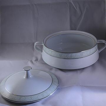 Noritake+Vienne+Covered+Vegetable+Dish+or+Tureen picture 2