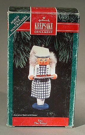 North+Pole+Nutcrackers%3A+Eric+the+Baker+-+1992+Hallmark+Keepsake+Ornament picture 1