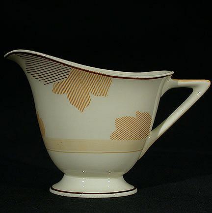Royal+Doulton+Brown+Athlone+Creamer picture 1