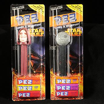 Two+Star+Wars+Pez+Dispensers+MOC picture 1