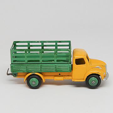 Dinky+Toys+Dodge+Farm+Produce+Wagon+Nbr+343+Green+and+Yellow picture 2