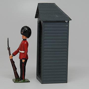 Britains+Lead+Sentry+with+Sentry+Box+Set+329 picture 2