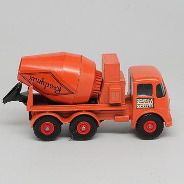 Matchbox+KingSize+K-15+Ready-Mix+Concrete+Truck+1963-70+Mint+in+Box picture 3