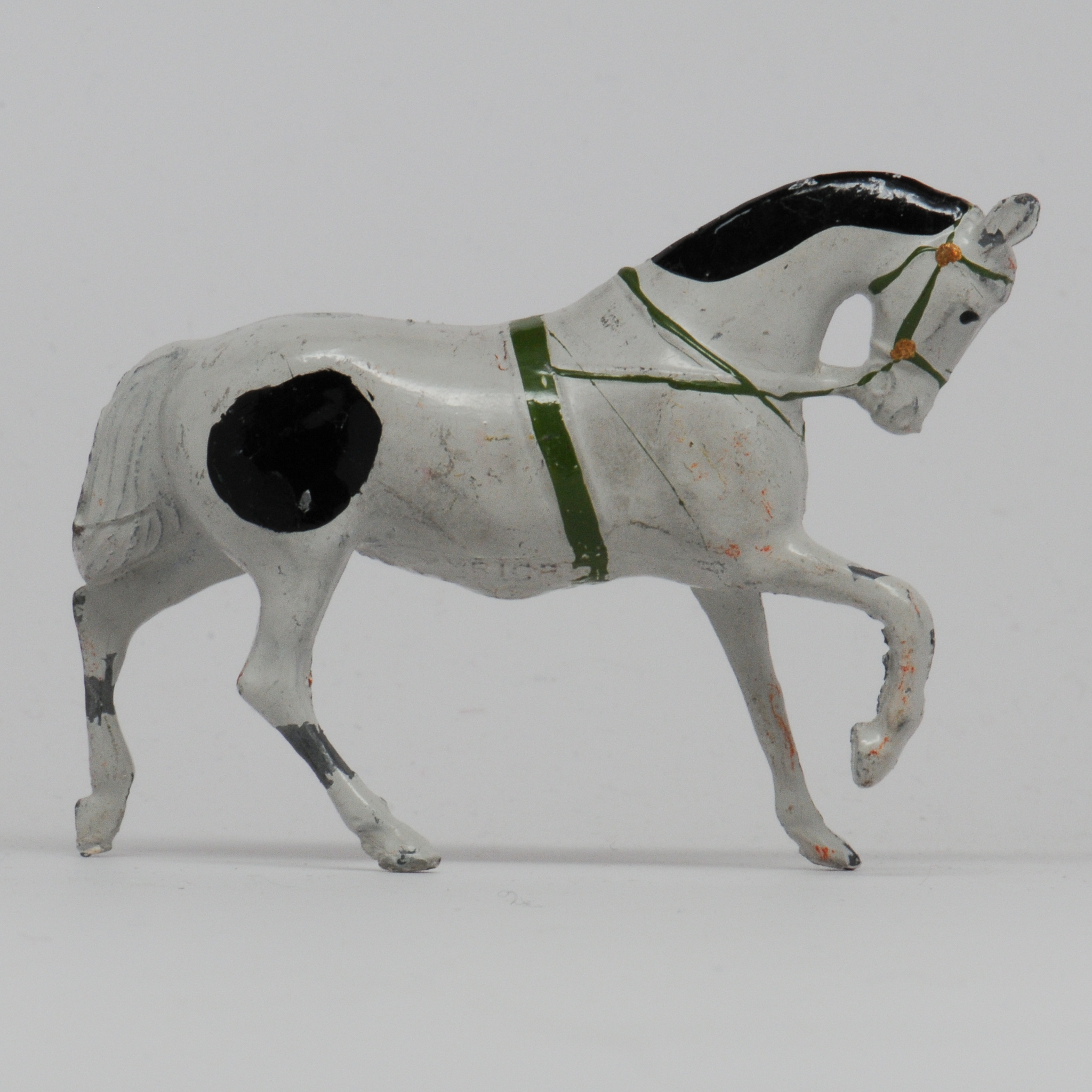 Britains+Lead+Trotting+Horse+352B+from+Circus+Series picture 2