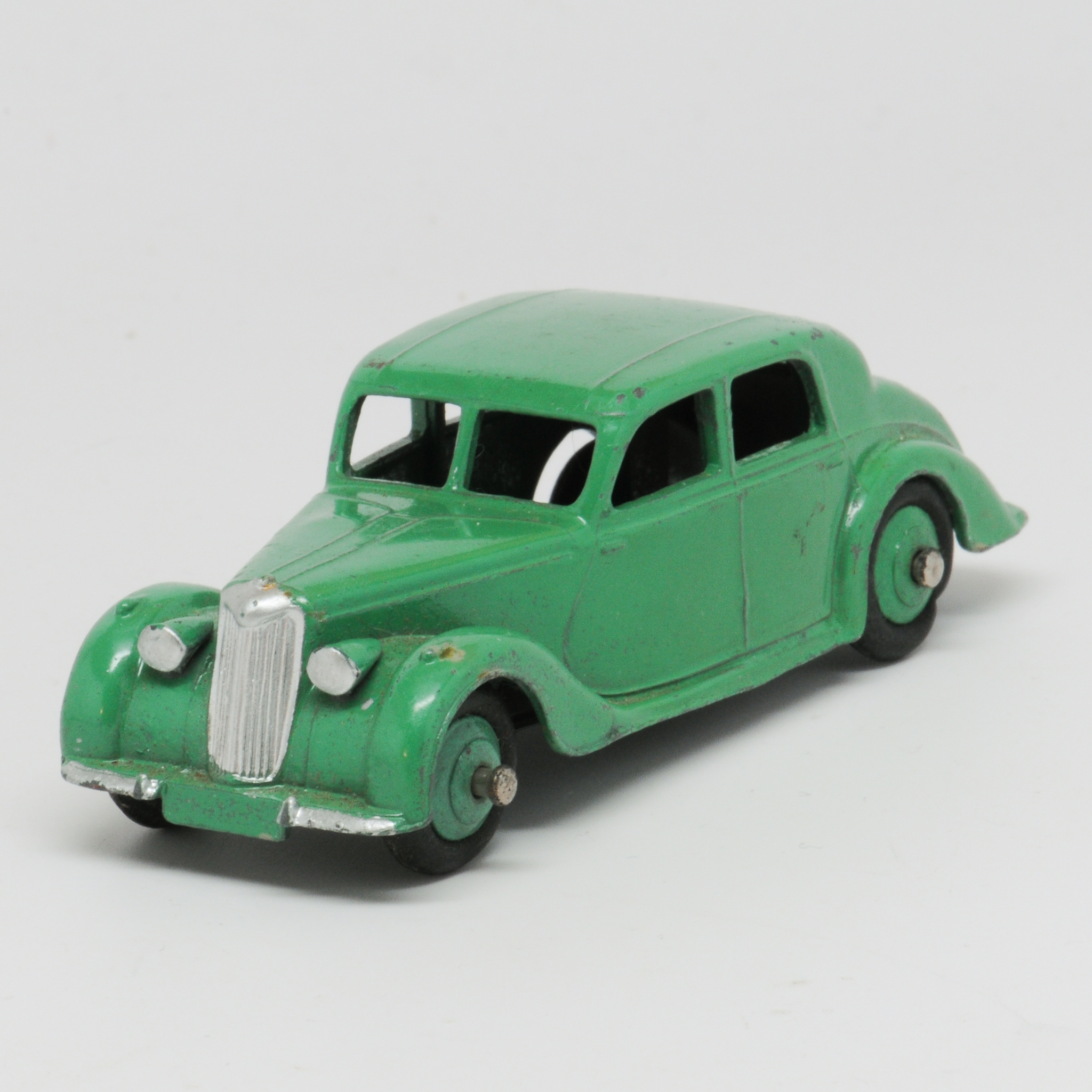 Dinky+Riley+Saloon++1947-1954 picture 2