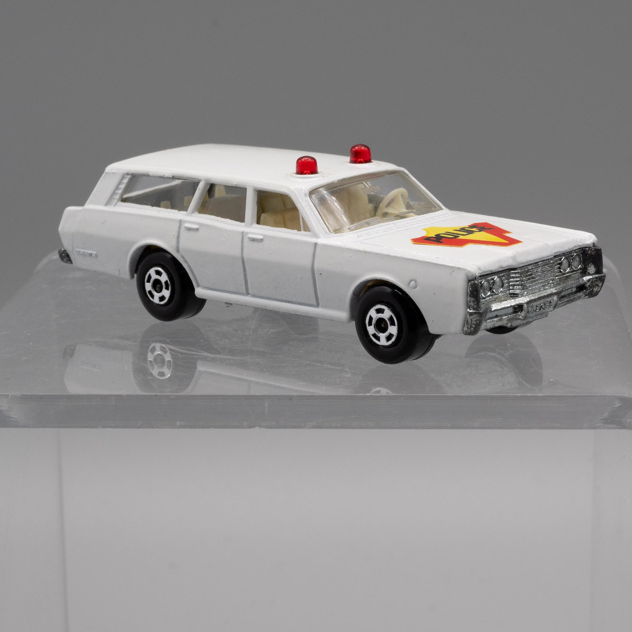 Matchbox+Superfast+55+Mercury+Commuter+Police+Car picture 2