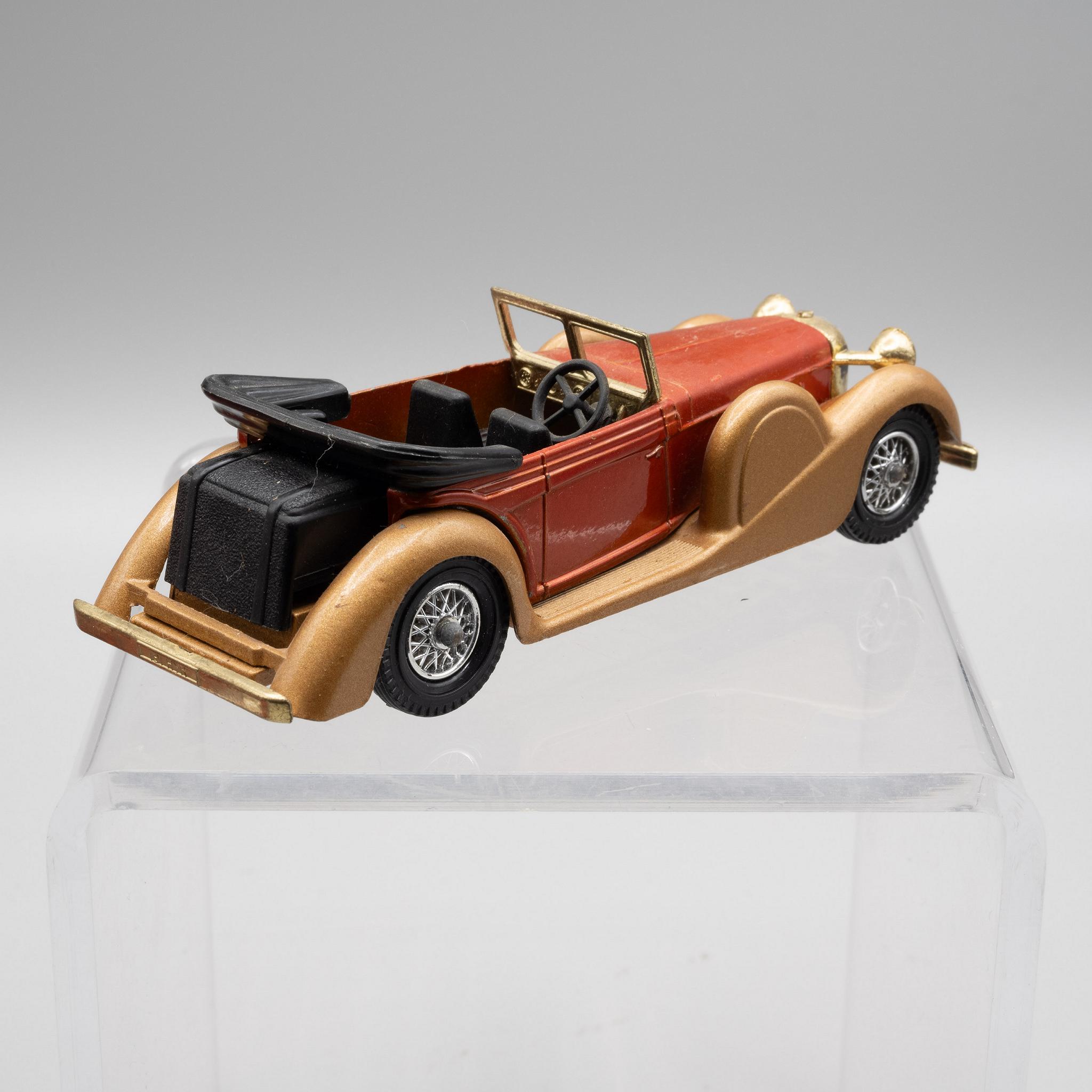 Matchbox+Models+of+Yesteryear+Y11-3+Lagonda+Coupe picture 2