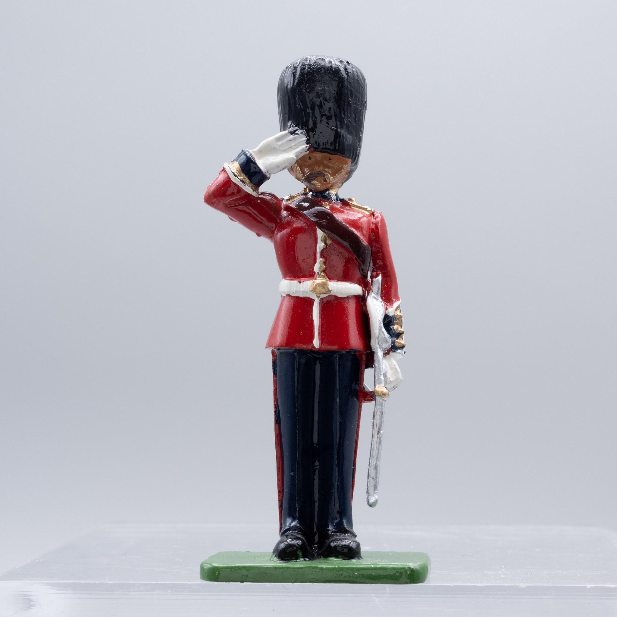 Britains+Scots+Guards+Regimental+Quartermaster+Sgt+40104+Collectors%27+Club+Edition picture 2