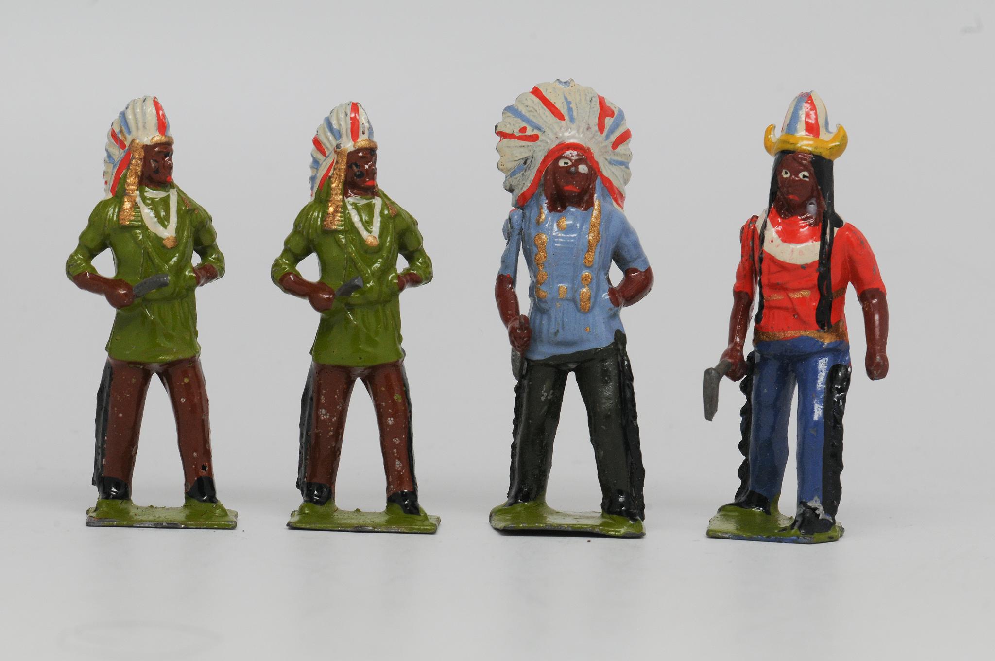 Vintage+Lead+Britains+Set+150+North+American+Indians+with+Chiefs picture 2