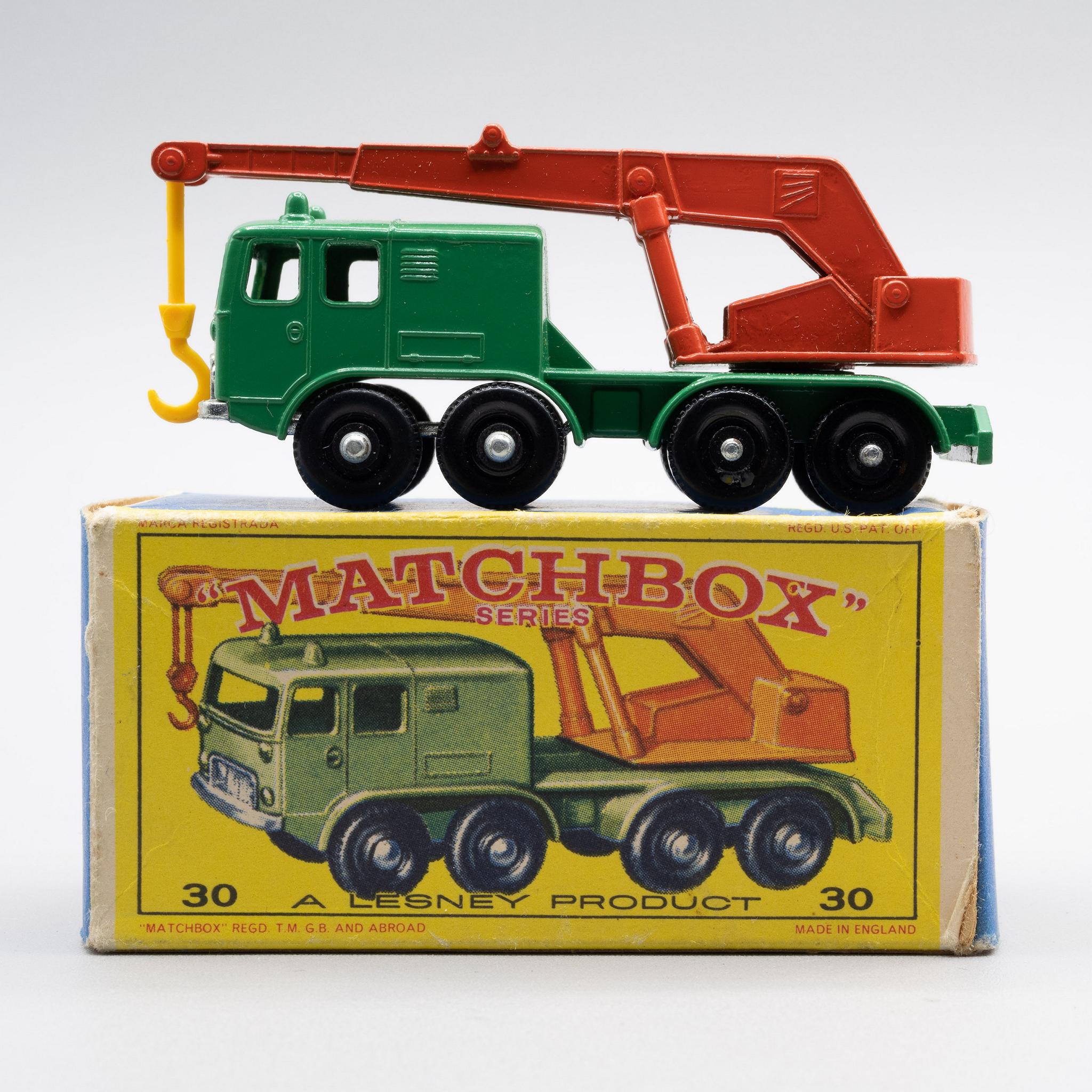 Lesney+Matchbox+30C+8-Wheel+Crane+Truck+Issued+1965+MIB picture 1