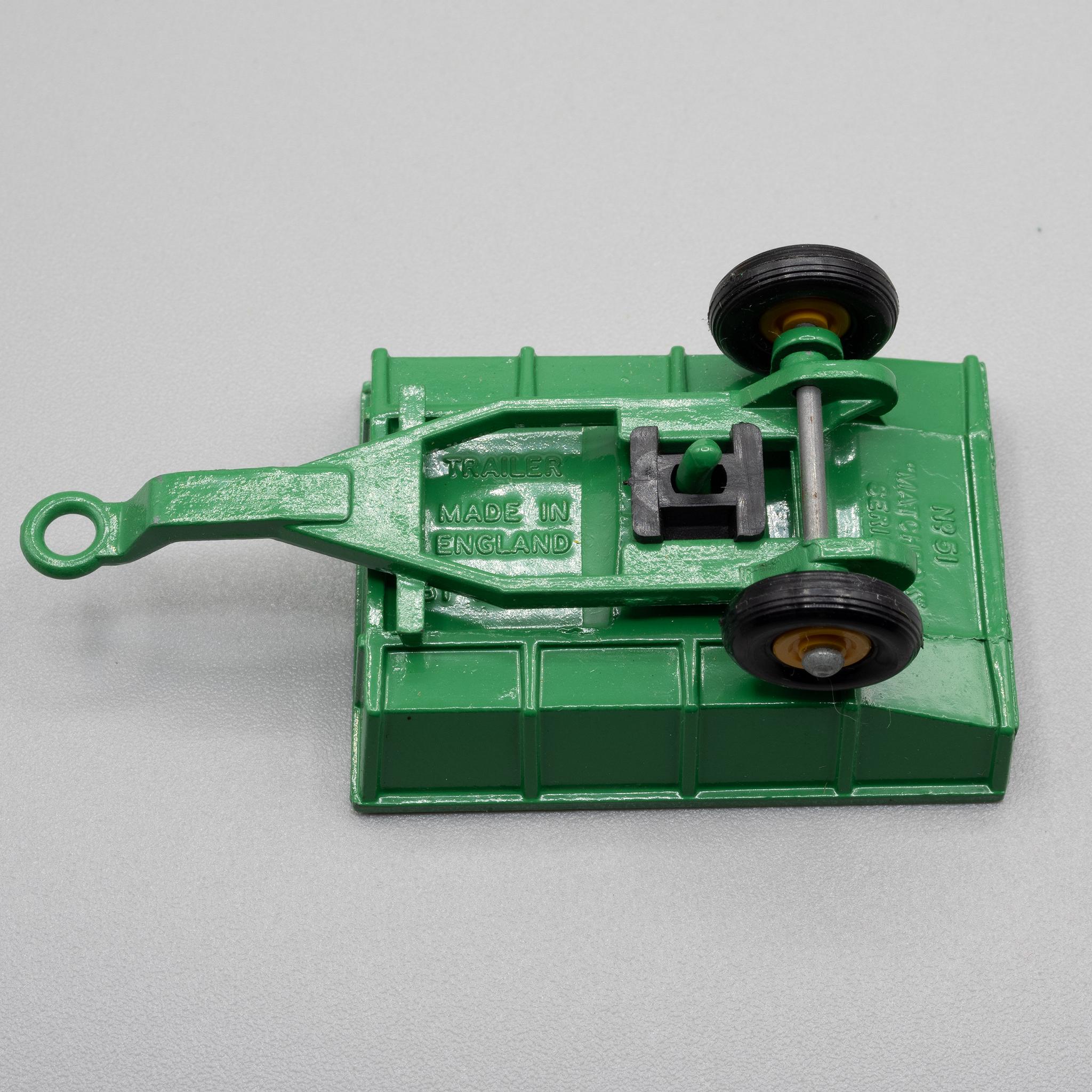 Lesney+Matchbox+51B+John+Deere+Trailer+Issued+1964 picture 3