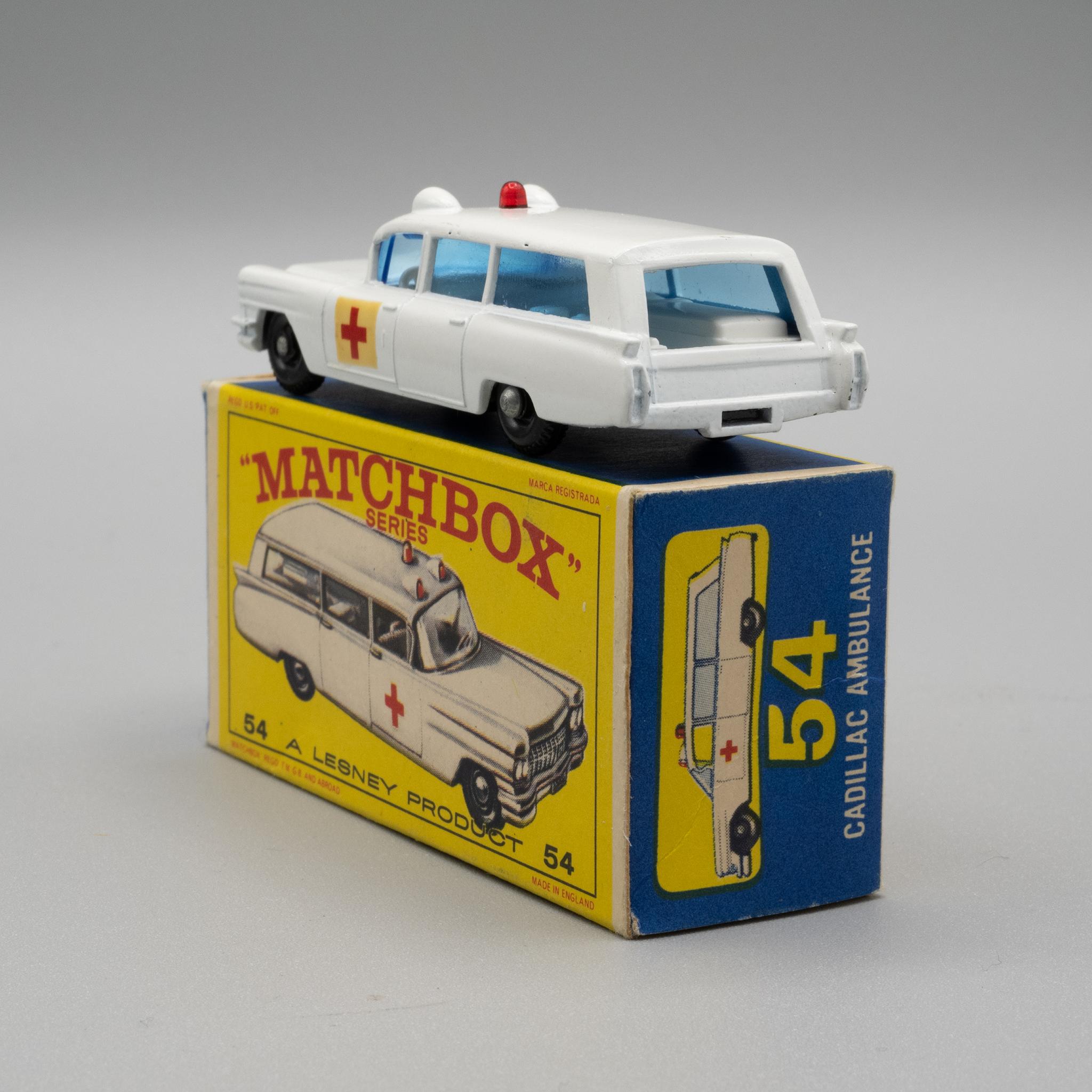 Lesney+Matchbox+54B+S%26S+Cadillac+Ambulance+Issued+1965 picture 3