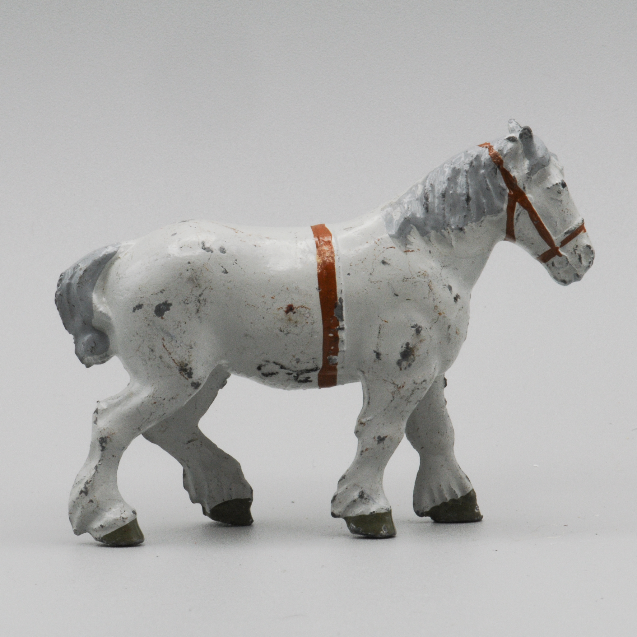 Britains+5001+White+Shire+Horse+Vintage+Lead+Farm+Animal picture 1