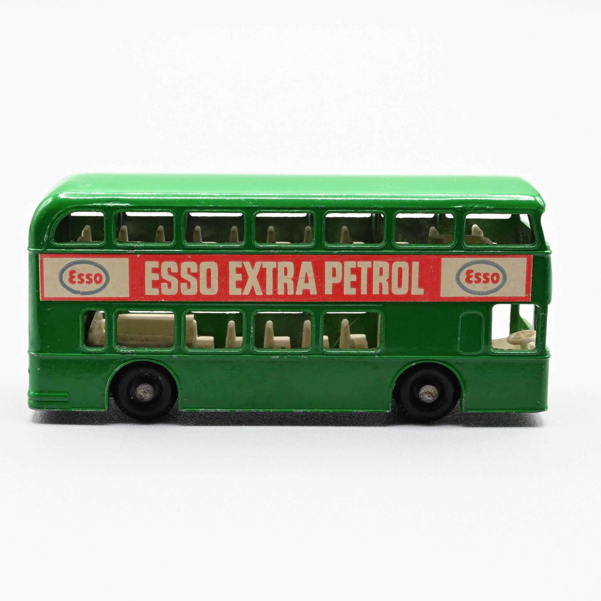 Matchbox+74B+Daimler+London+Bus+Green+Esso+Extra+Petrol+1966 picture 2
