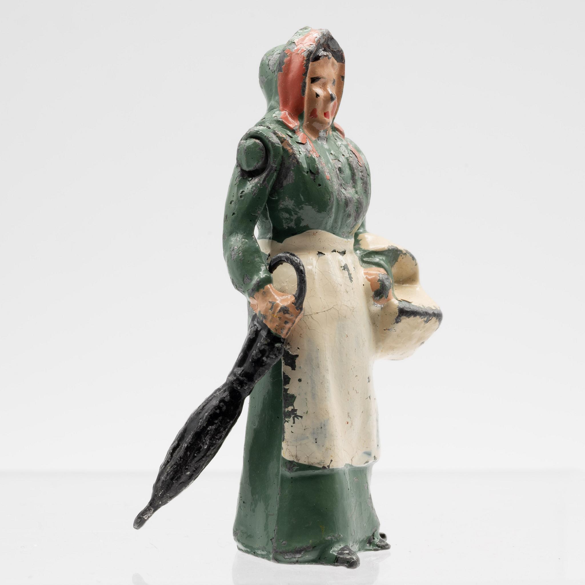 Britains+Farmer%27s+Wife+with+Umbrella++Vintage+Hollowcast+Lead+Farm+Toy picture 2