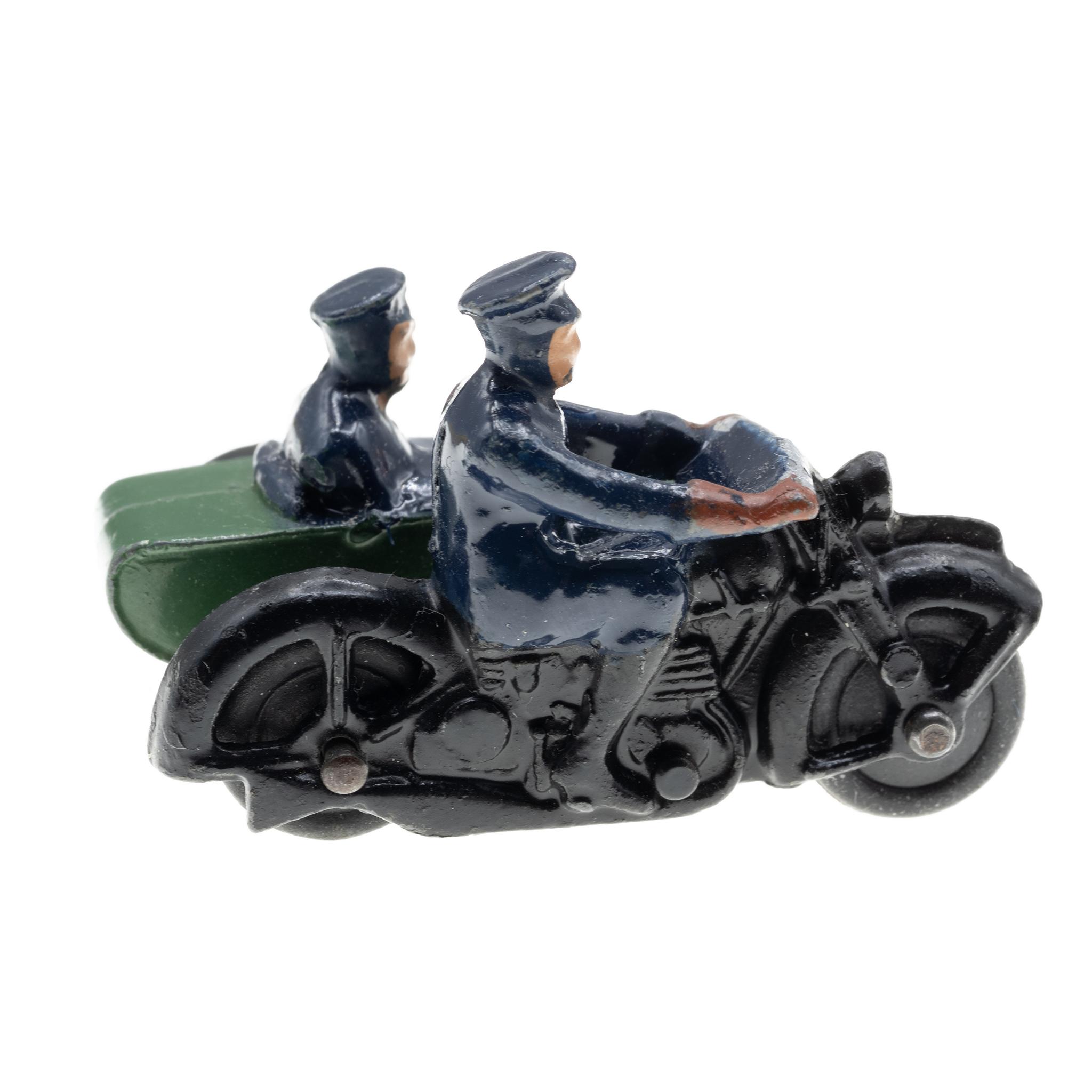 Dinky+Toys+Police+Motorcycle+and+Sidecar+42B picture 3