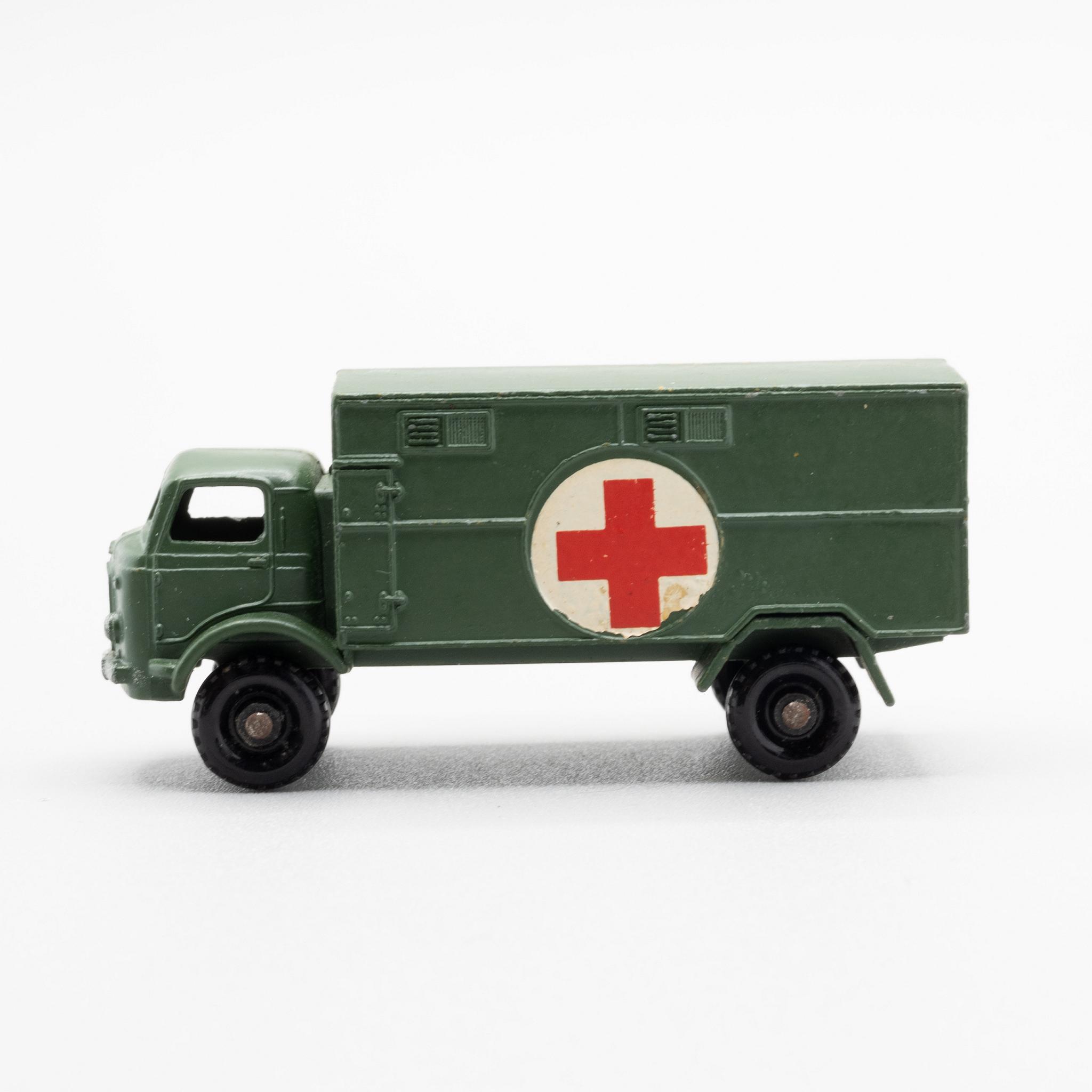 Lesney+Matchbox+Service+Ambulance+63A picture 1