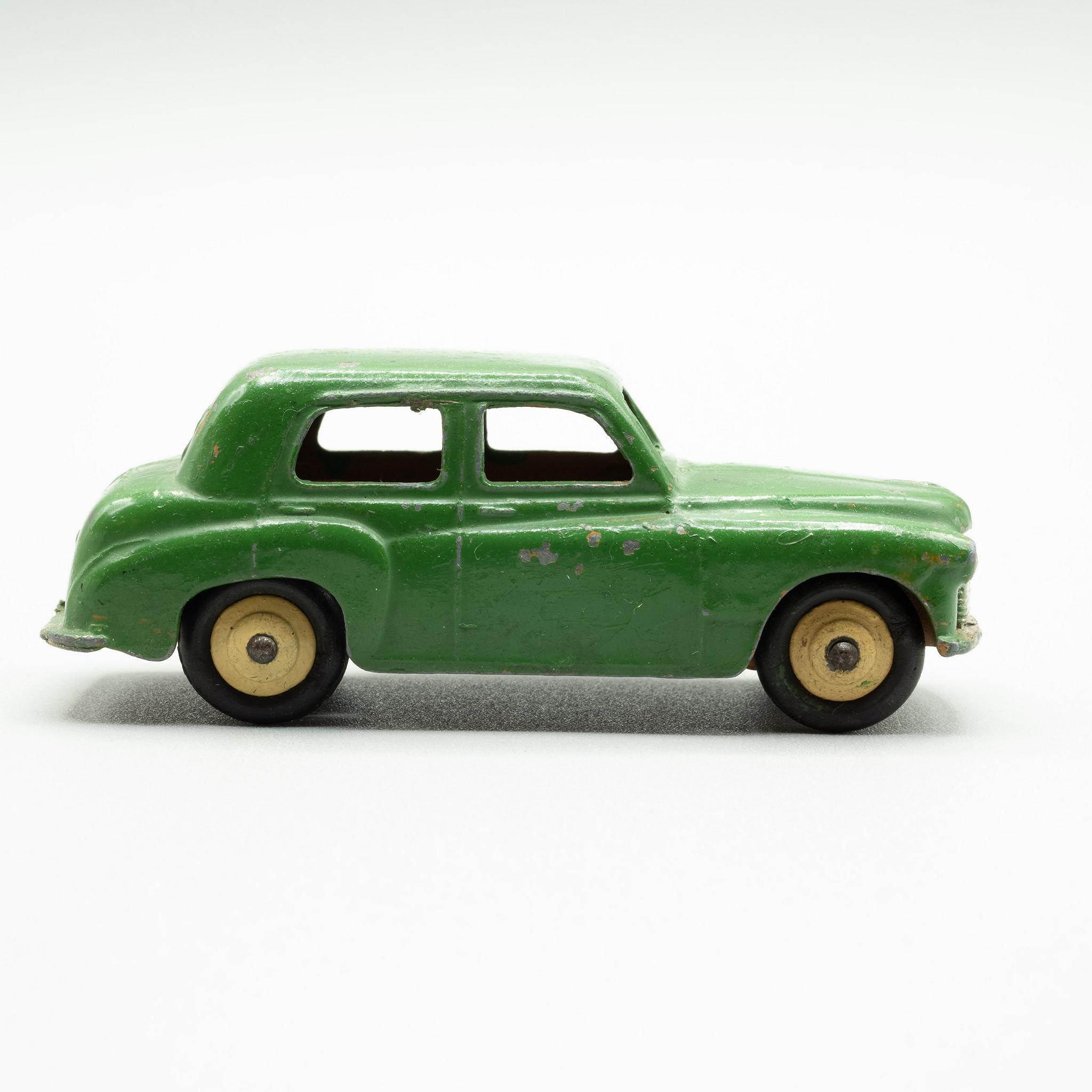 Dinky+Toys+40f+Hillman+Minx+Vintage+Diecast+Car+1951-1954 picture 5