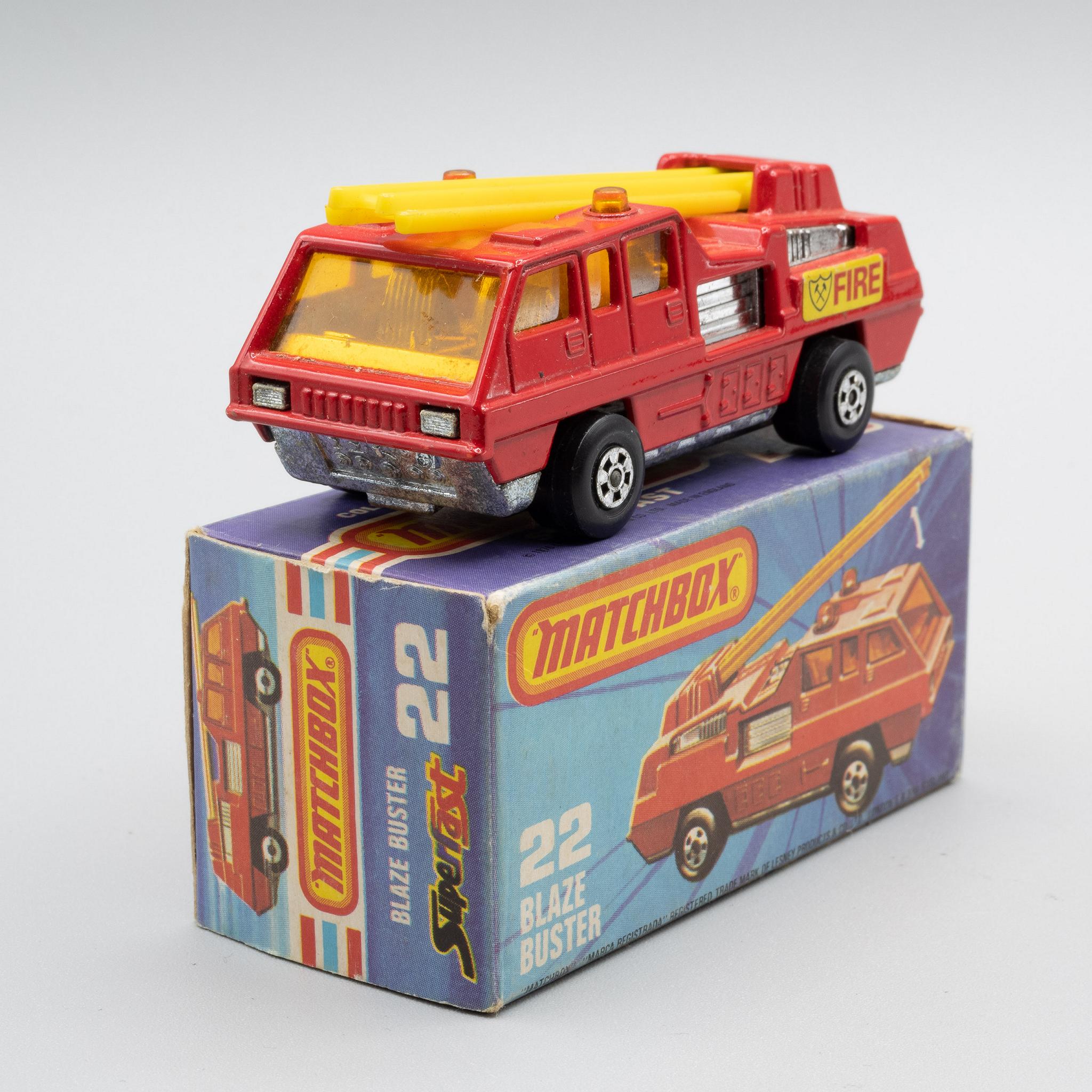 Matchbox+Superfast+22+Blaze+Buster+Fire+Engine+MIB picture 2