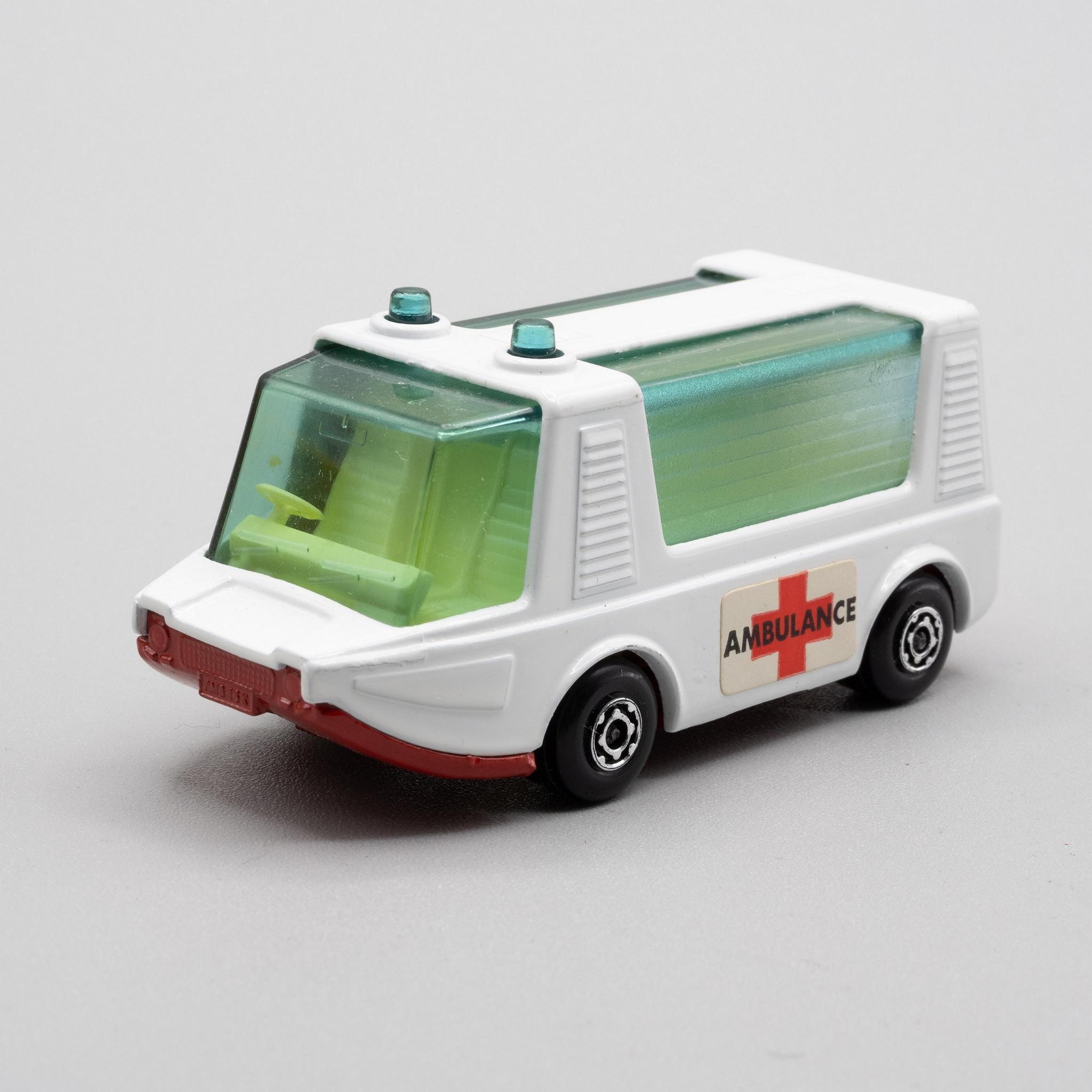 Matchbox+Superfast+46B+Stretcha+Fetcha+Ambulance+MIB picture 2