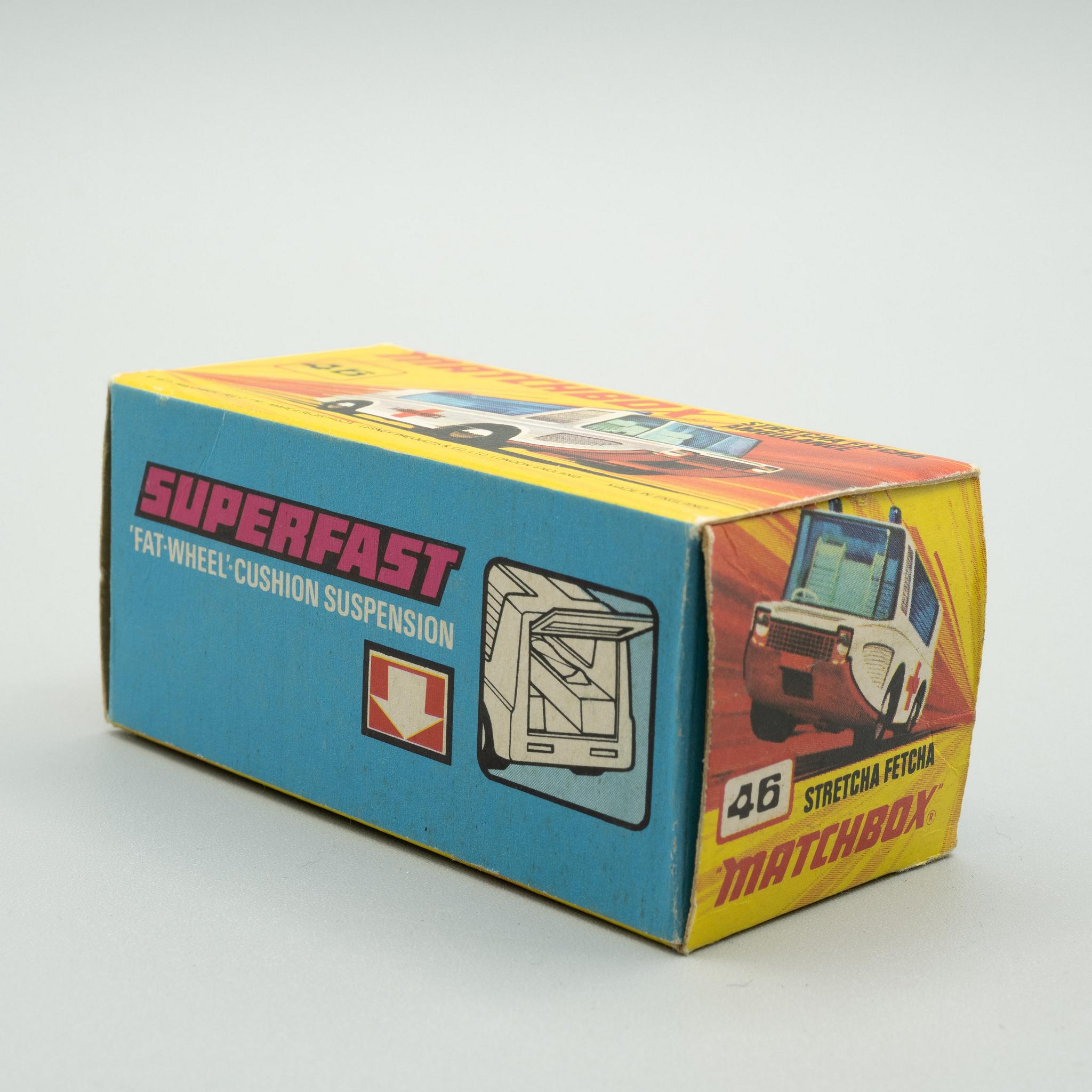 Matchbox+Superfast+46B+Stretcha+Fetcha+Ambulance+MIB picture 4