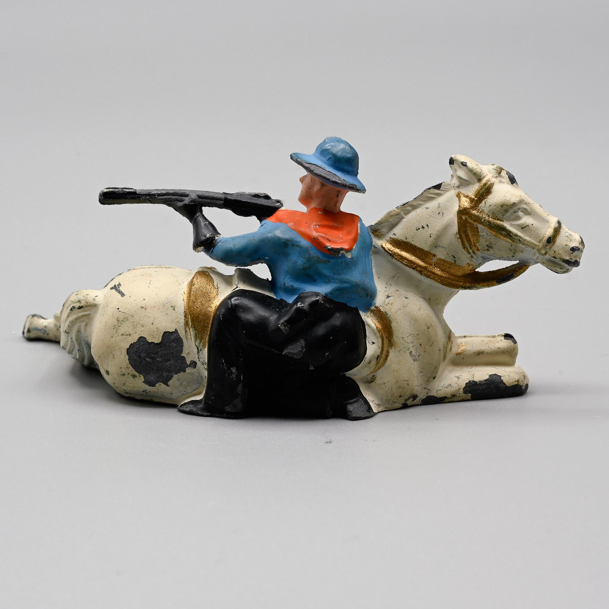 Johillco+John+Hill+Cowboy+Firing+Behind+Horse+Vintage+Lead+Figure picture 2
