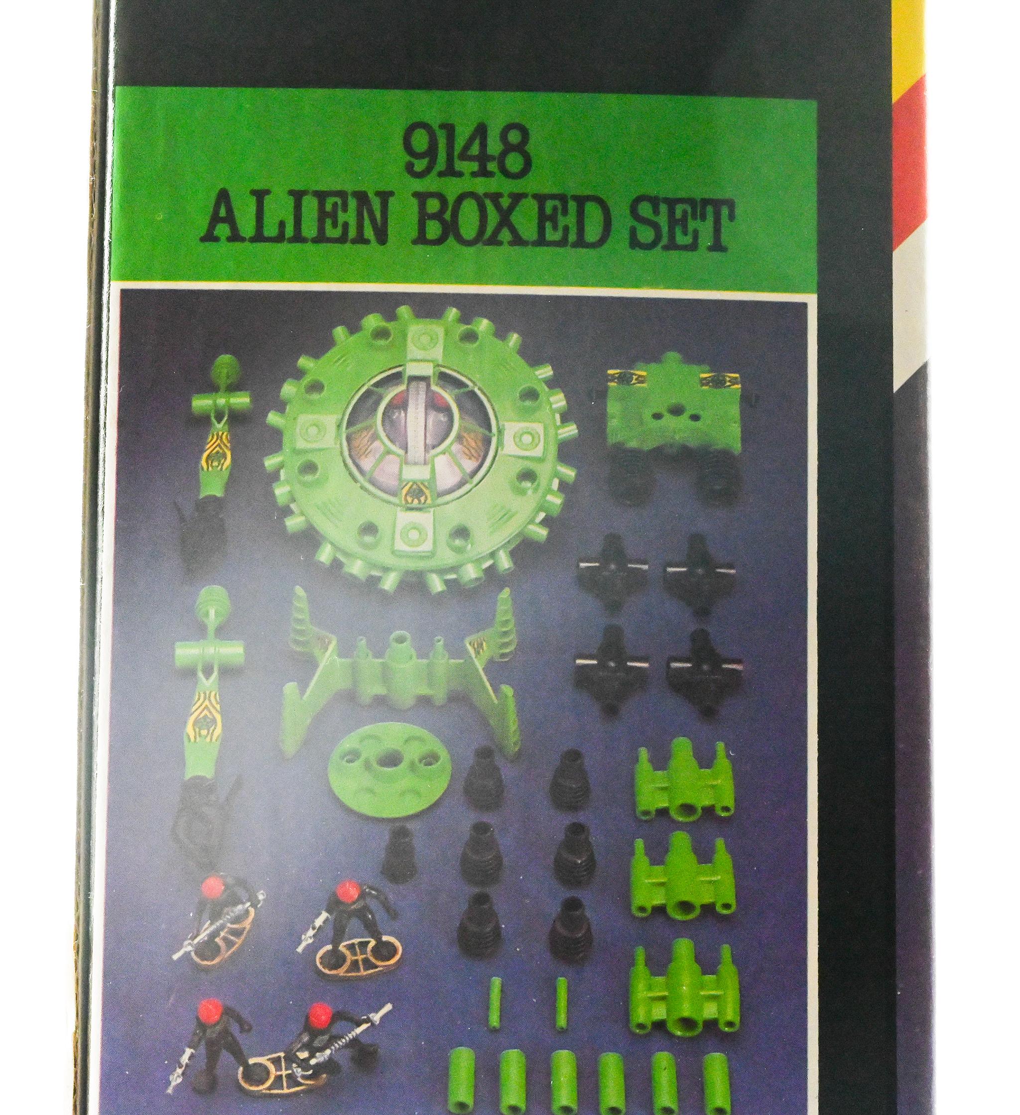 Britains+Nbr+9148+Aliens+Boxed+Set+NIB+from+Space+Series picture 3